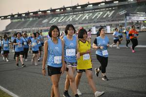 BIB: 52806
                            <button type="button" onclick="openModal(10465256)" class="btn btn-primary btn-sm float-right btn-popup" data-toggle="modal" data-target=".modal-high-quality">
                        <i class="fas fa-shopping-cart"></i> Add to Cart
                    </button>
                                            <button type="button" onclick="isThisMe(10465256, true)" class="btn btn-success btn-sm float-right btn-popup btn-isme hidden" data-toggle="tooltip" data-placement="bottom" title="นี่คือรูปของคุณใช่ไหม คลิกที่นี่เพื่อเอาเข้าอัลบั้ม">
                        <i class="fas fa-plus"></i> Add to album
                    </button>
                    <button type="button" onclick="isThisMe(10465256, false)" class="btn btn-warning btn-sm float-right btn-popup btn-isnotme hidden">
                        <i class="fas fa-ban"></i> Remove from album
                    </button>